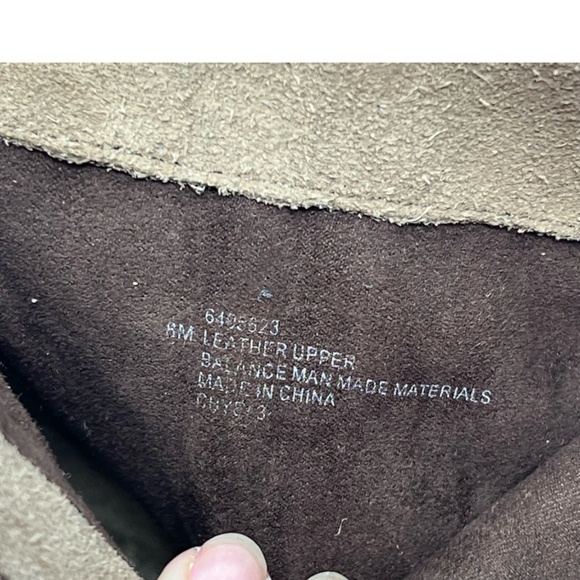 Isola Antonella Suede Fringe Wedge Ankle Boot Tan Nude Women's size 8 - Picture 10 of 10